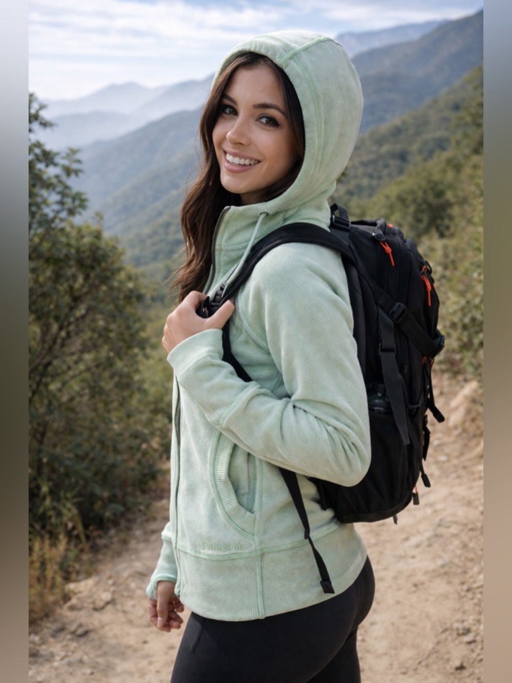 Patagonia jacket - light green mint